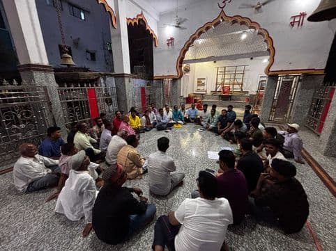 चैत नवरात्र की तैयारी को लेकर हुई बैठक, दिलीप साह बने अध्यक्ष