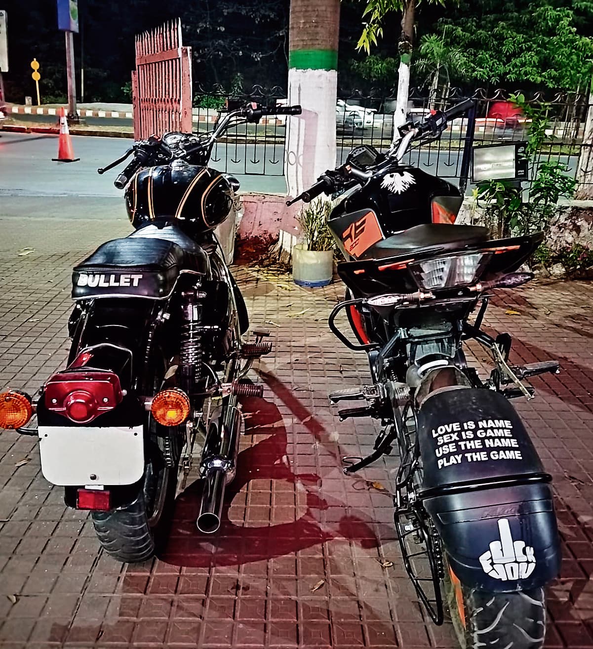 Rourkela News: मॉडिफाइड साइलेंसर से लोगों को करते थे खौफजदा, चार बाइक जब्त