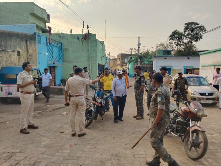 Dhanbad News: झरिया माहौल बिगाड़ने की कोशिश, स्थिति नियंत्रित में