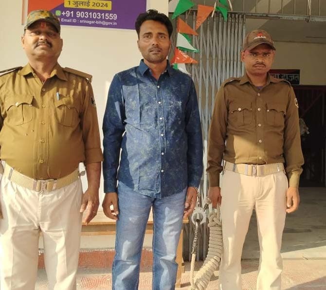 आगजनी व तोड़फोड़ में नामजद प्राथमिकी अभियुक्त धराया