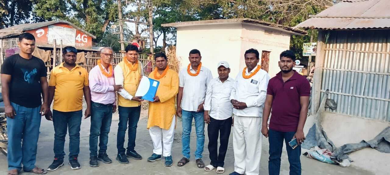 मनरेगा मजदुर संघ के प्रखंड अध्यक्ष मनोनित हुये केम्पू मंडल