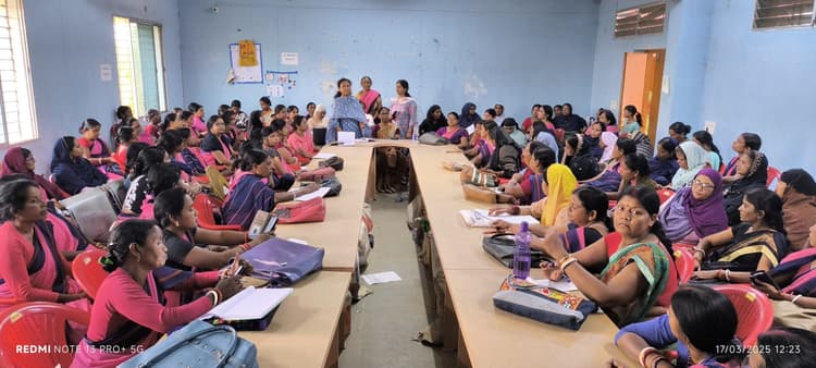 सेविकाओं को मिला फेस कैप्चर एप का प्रशिक्षण