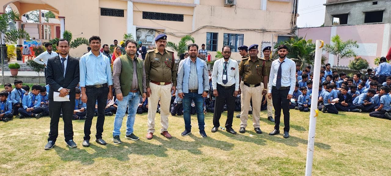 आग से बचाव की स्कूली बच्चों को दी गई जानकारी