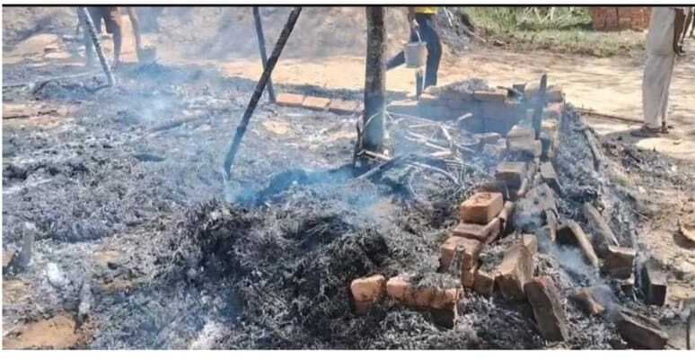 Chaibasa News : मासूम के शवों को देखकर मचा चीत्कार, लोगों की आंखों से थम नहीं रहे थे आंसू