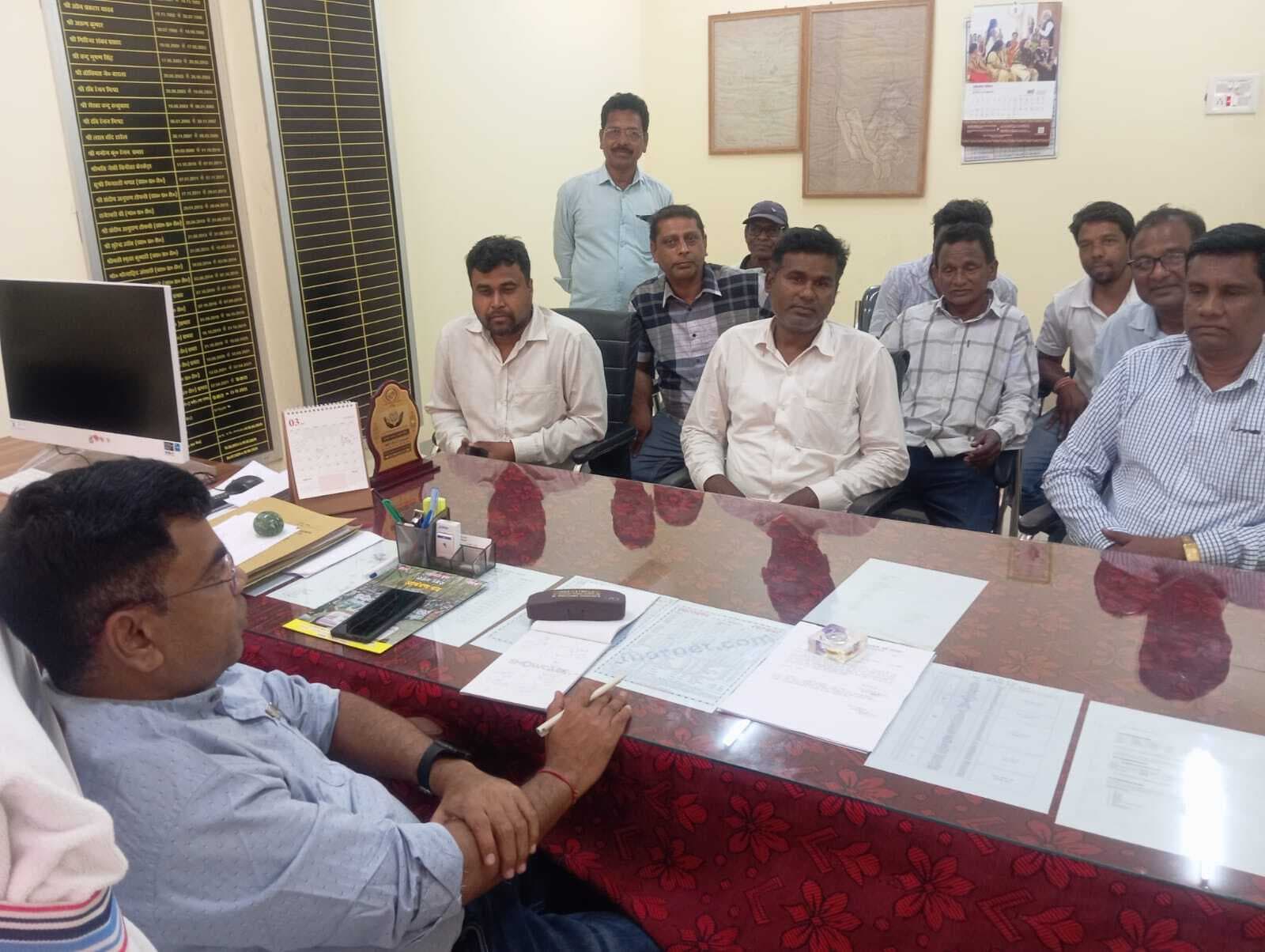 East Singhbhum News : केंदाडीह माइंस की लीज को लेकर 12 गांवों में ग्रामसभा 18 से 26 मार्च तक