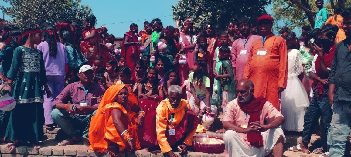 कलश शोभायात्रा के साथ पांच दिनी गौ पूजा महायज्ञ का शुभारंभ