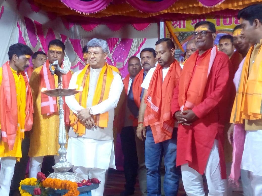 विज्ञापनदाता- श्री राम कथा के श्रवण से होता है जीवन का उद्वार-जवाहर झा