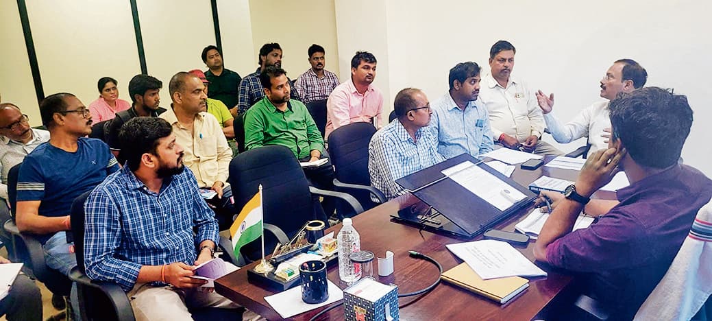 शेष कार्यों को 31 मार्च तक पूरा करें संवेदक : प्रबंध निदेशक