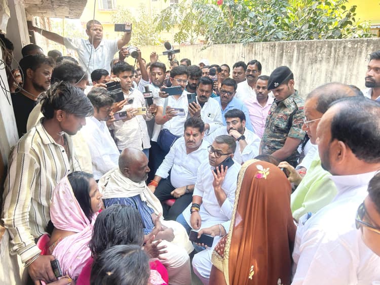 Aurangabad News : कोमल की मौत के कारणों की गंभीरता से हो जांच