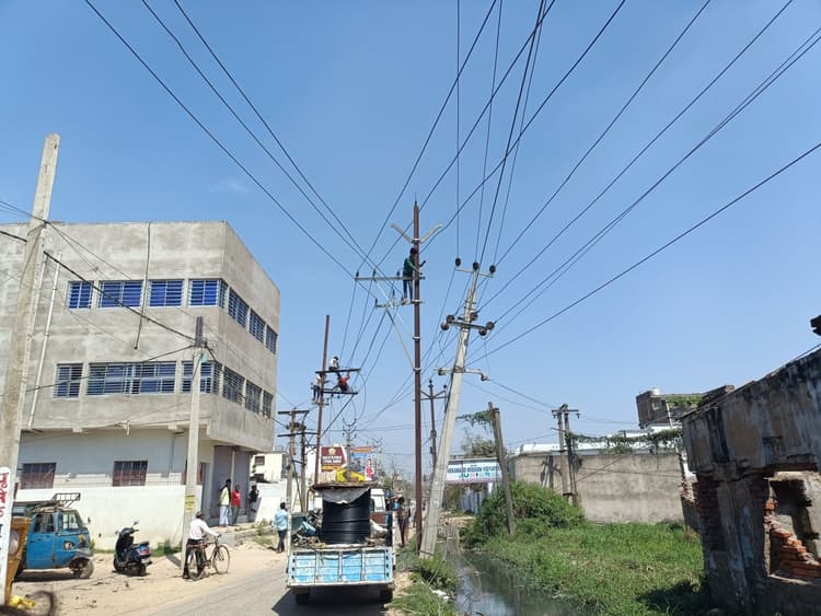 Madhubani News : मेंटेनेंस के लिए बिजली पांच घंटे बाधित