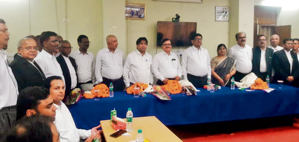 Jehanabad : पांच न्यायाधीशों को दी गयी विदाई