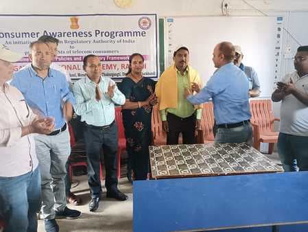 डिजिटल इंडिया के जमाने में उपभोक्ताओं को उपयोग करने में सावधानी की जरूरत