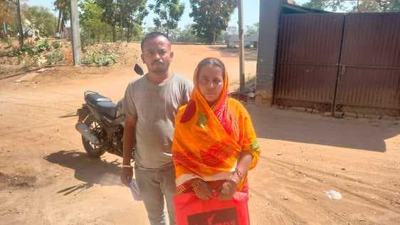 ककना गांव के युवक के खाते से निकल गया 1.47 लाख रुपये