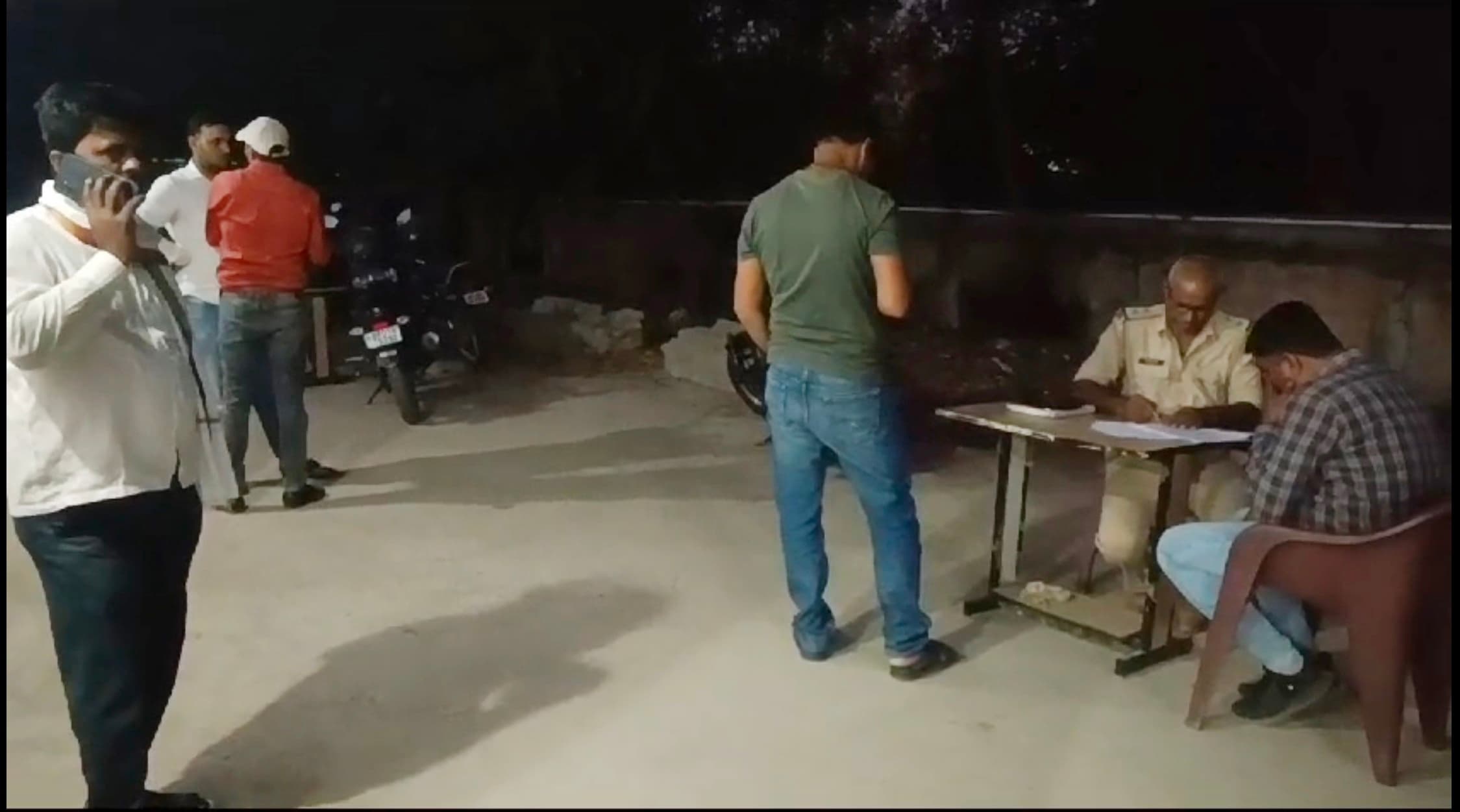 Patna News : कंकड़बाग में जमीन का बयाना देने आये प्रोपर्टी डीलर से एक करोड़ रुपये की लूट