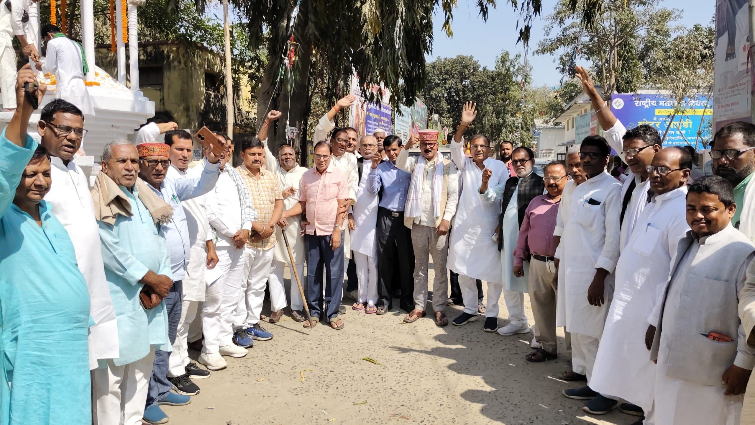 शहीद सदानंद को दी गयी श्रद्धांजलि