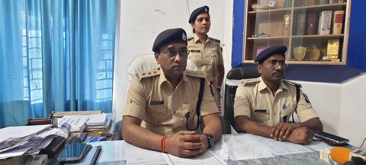 हत्याकांड का हुुआ खुलासा, चार गिरफ्तार