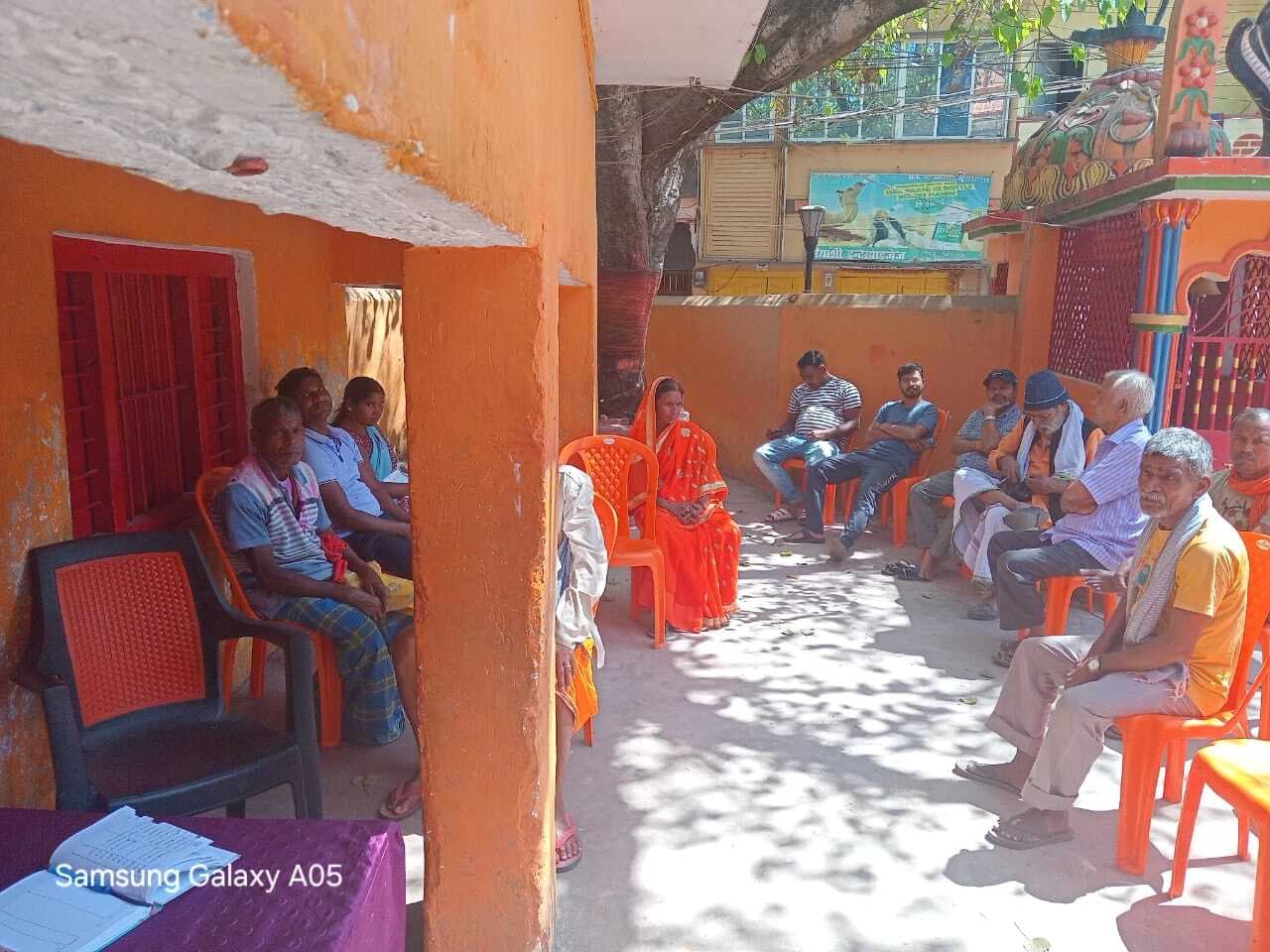 शिविर में मरीजों को किया गया इलाज