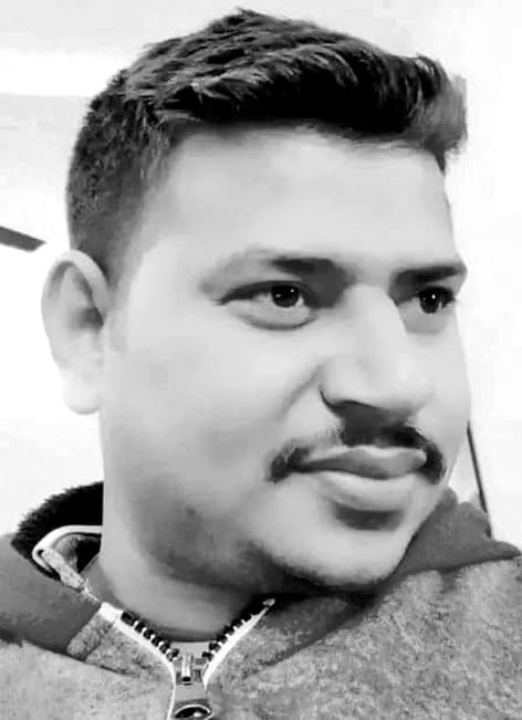 Gopalganj News : नीलगाय ने लगायी छलांग, पेड़ से टकरायी कार, सेना के जवान की गयी जान, दो घायल