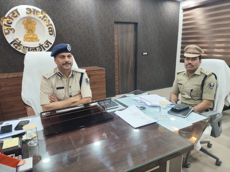 पुलिस व एसएसबी पर हमला करने वाले बख्शे नहीं जायेंगे: डीआईजी