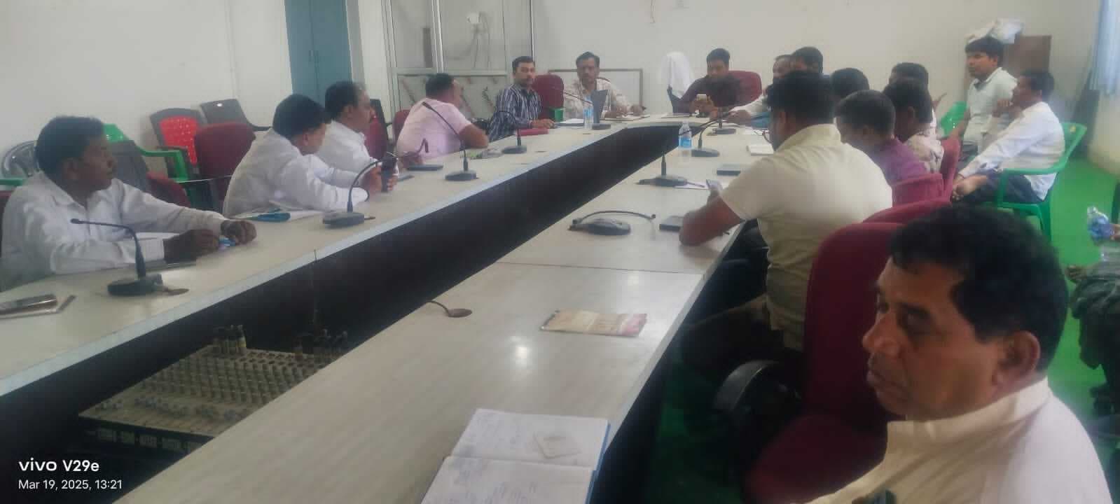 मनरेगा के कार्यों में तेजी लाने का दिया निर्देश