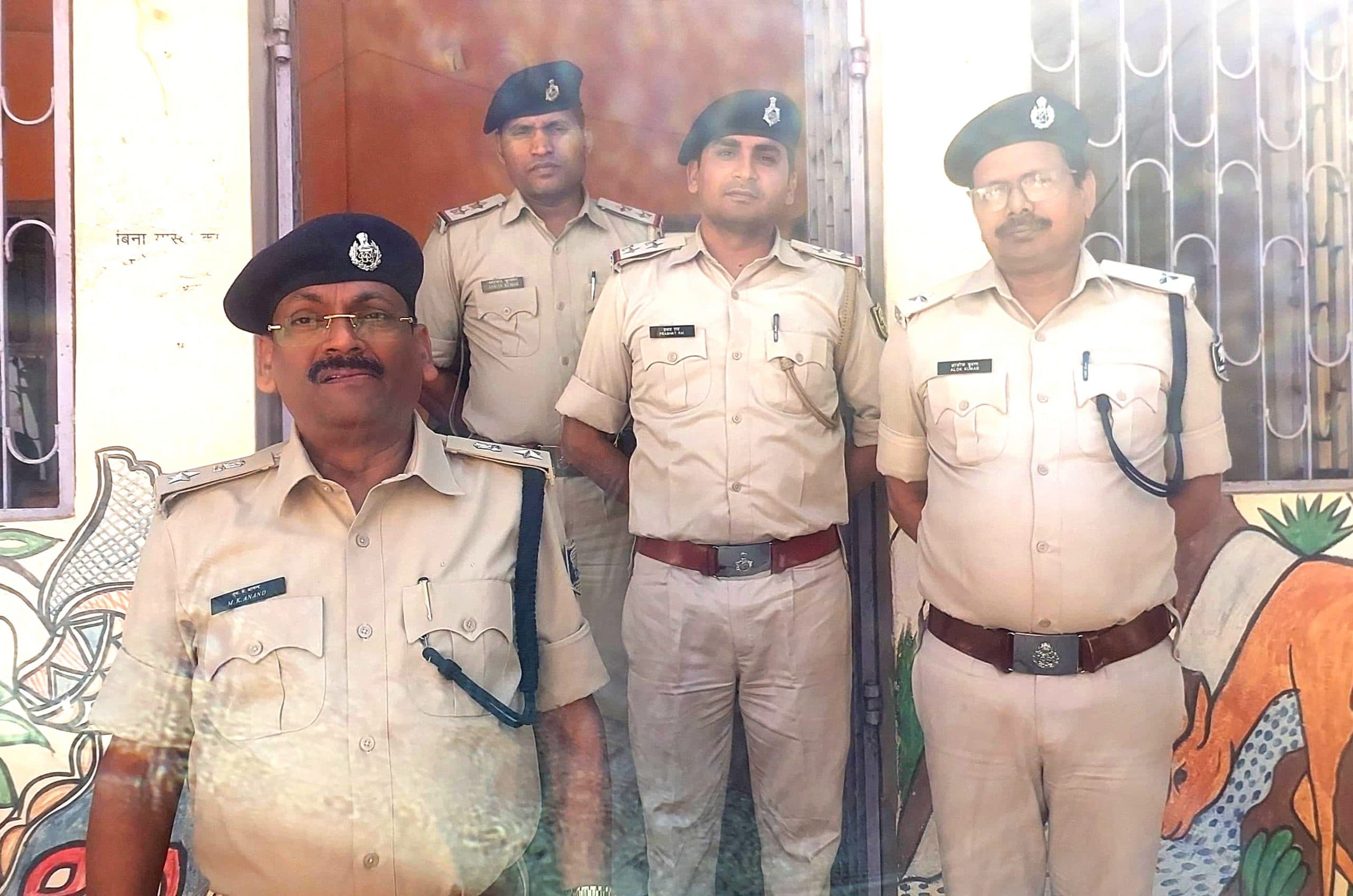 सभी पदाधिकारी थाने में दर्ज कांड के निष्पादन में गंभीरता लाएं: एसपी