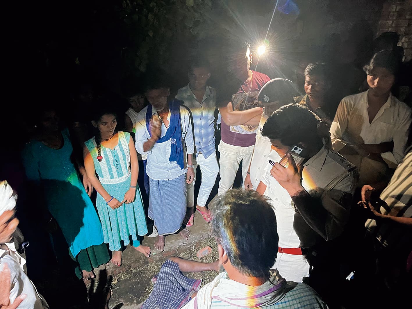 धुंआ करने के विवाद में युवक की बेरहमी से पीट कर हत्या, पिता-पुत्र हिरासत में