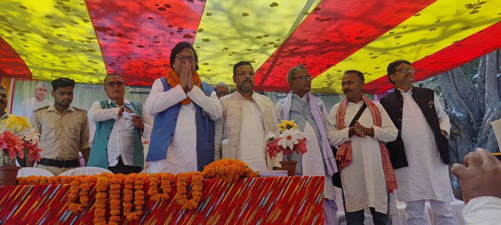 सीएम के महत्वकाक्षी योजनाओं को जन-जन तक पहुंचाएं