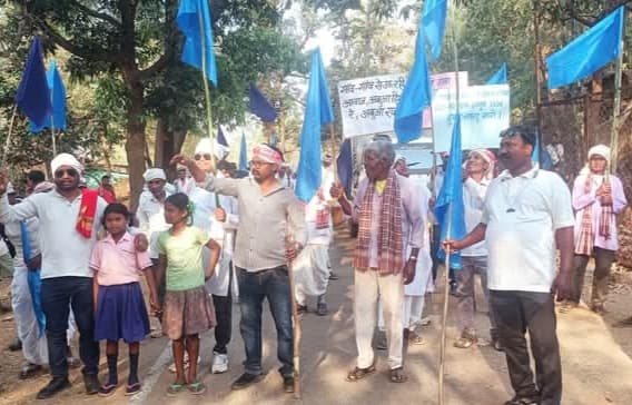 Political News : पेसा पैदल यात्रा खूंटी होते हुए हुलहुंडू पहुंची