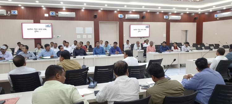 शहरी व नगर निकाय क्षेत्रों में कचरा का करायें सही निस्तारण : डीएम