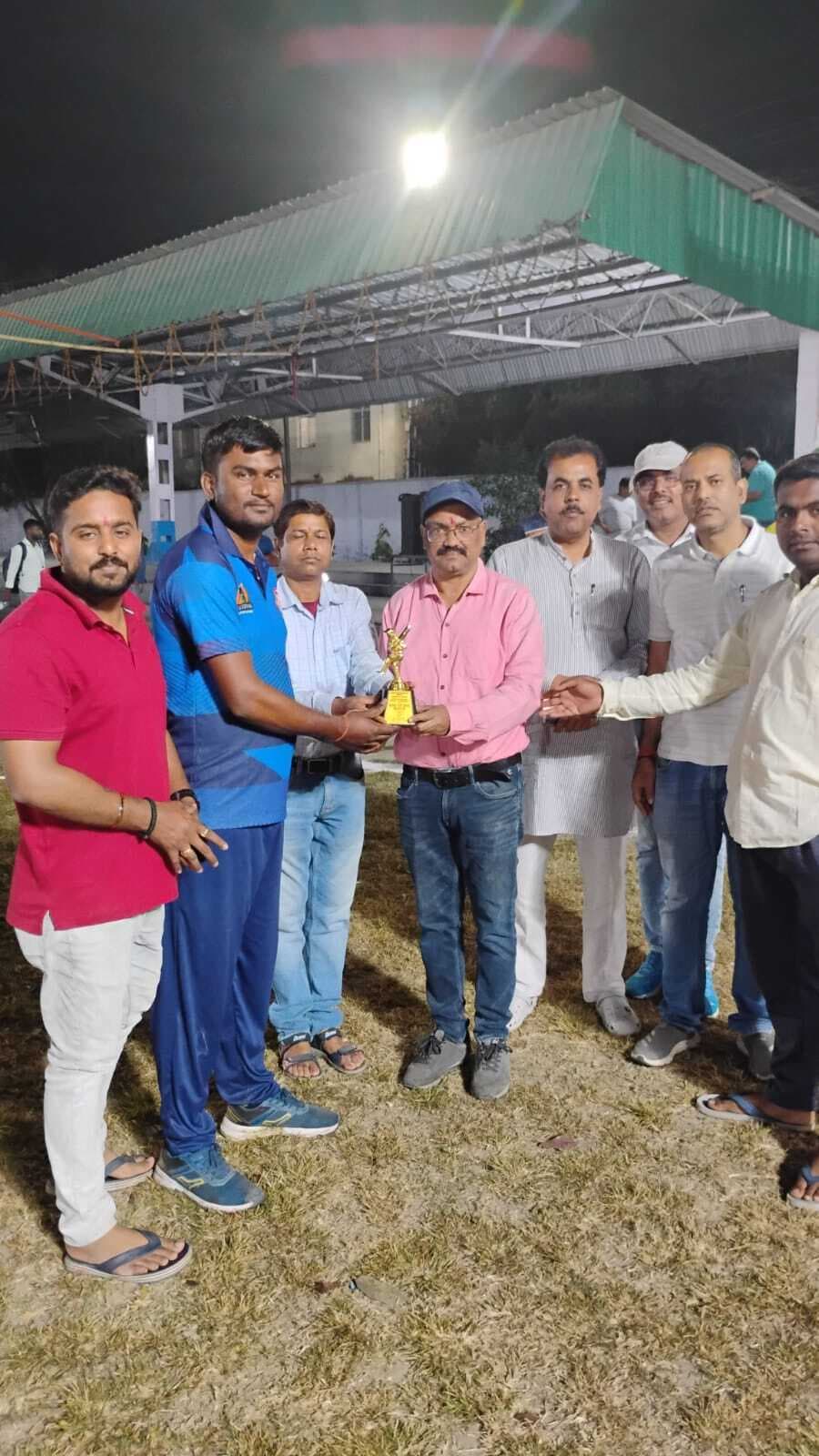 इंजीनियरिंग ने वाणिज्य को एवं परिचालन ने भंडार विभाग को हराया