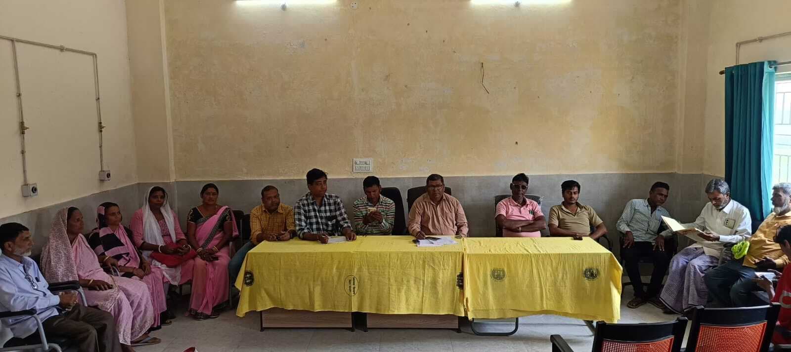 मिशन परिवार विकास अभियान को ले पीएचसी में कार्यक्रम आयोजित