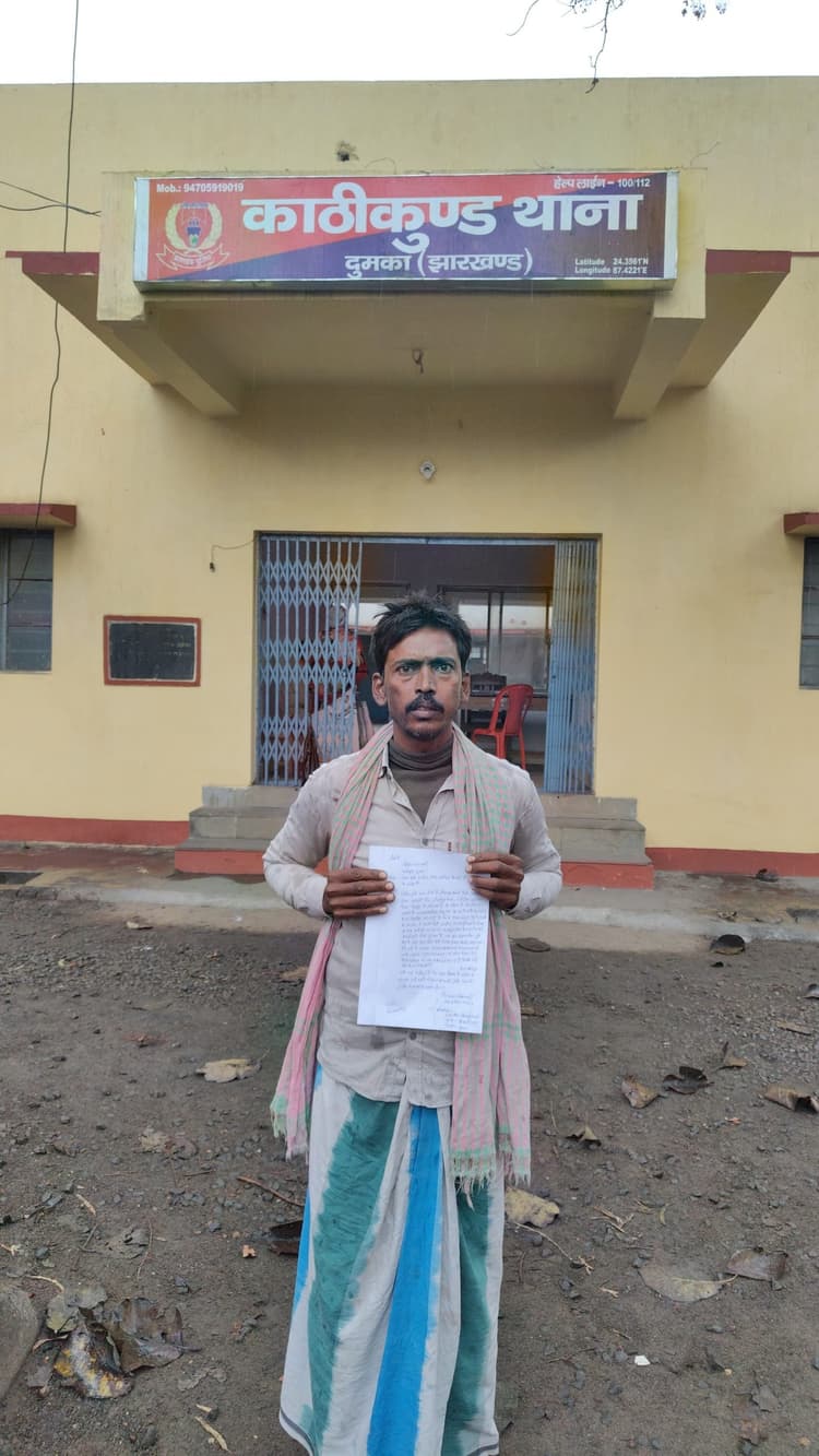 नारगंज के पास बाइक, मोबाइल व नकदी की हुई छिनतई