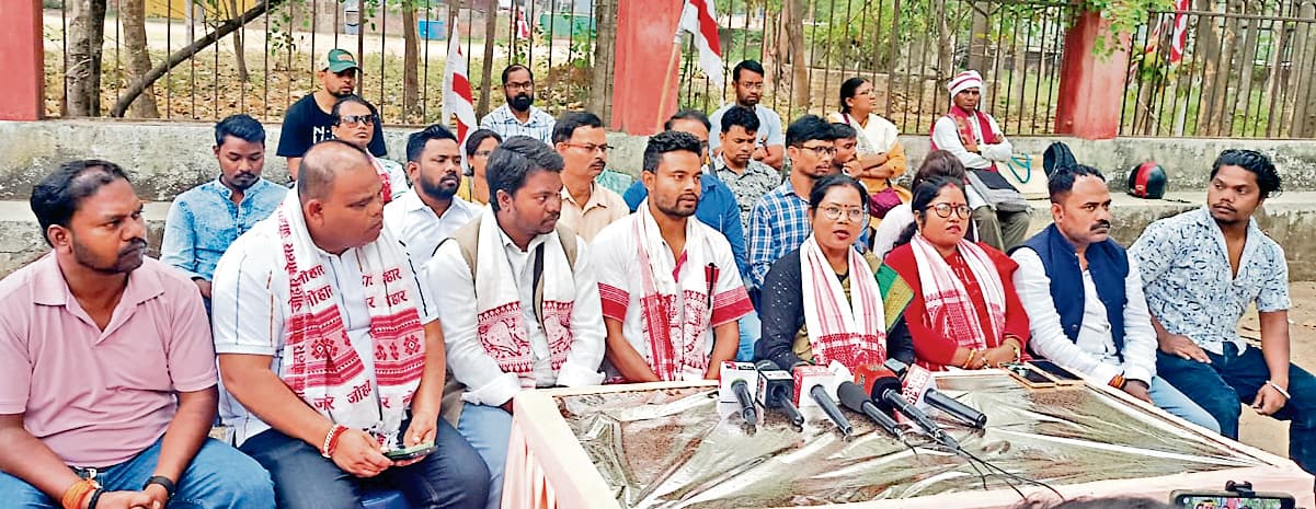 Ranchi News : रैंप नहीं हटा, तो फ्लाइओवर का उदघाटन नहीं होने देंगे : मोर्चा