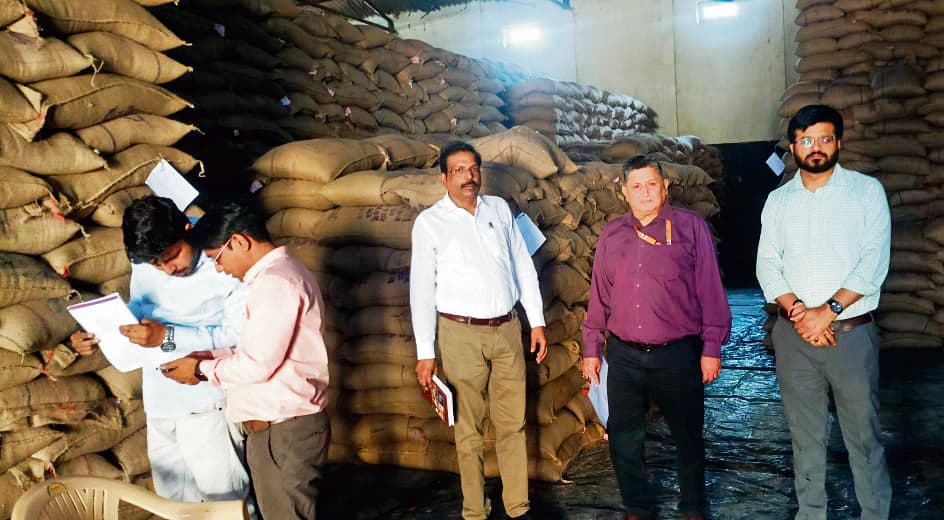 Siwan News : निरीक्षण में बंद मिलीं दो राइस मिलें, जांच में सही मिली धान और चावल की गुणवत्ता