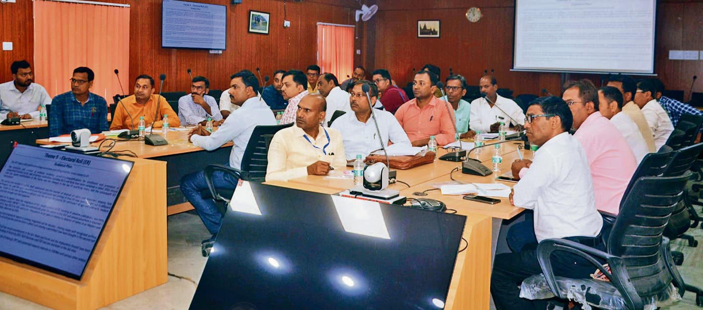 Gopalganj News : विस चुनाव को लेकर बीएलओ को नयी दिल्ली में आयोग देगा प्रशिक्षण