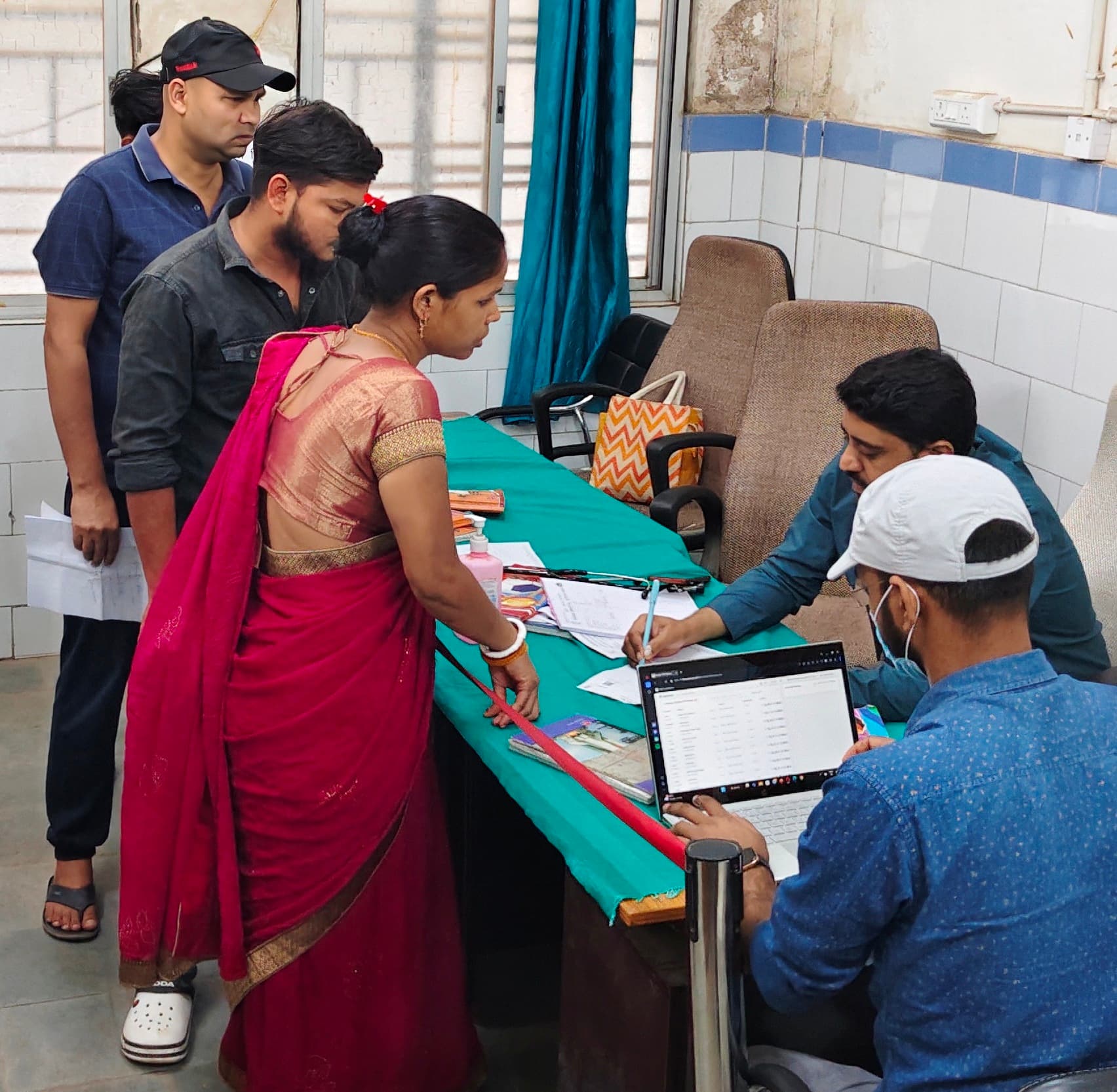 Aurangabad News: सदर अस्पताल के जी प्लस नाइन भवन में स्वास्थ्य सुविधा बहाल