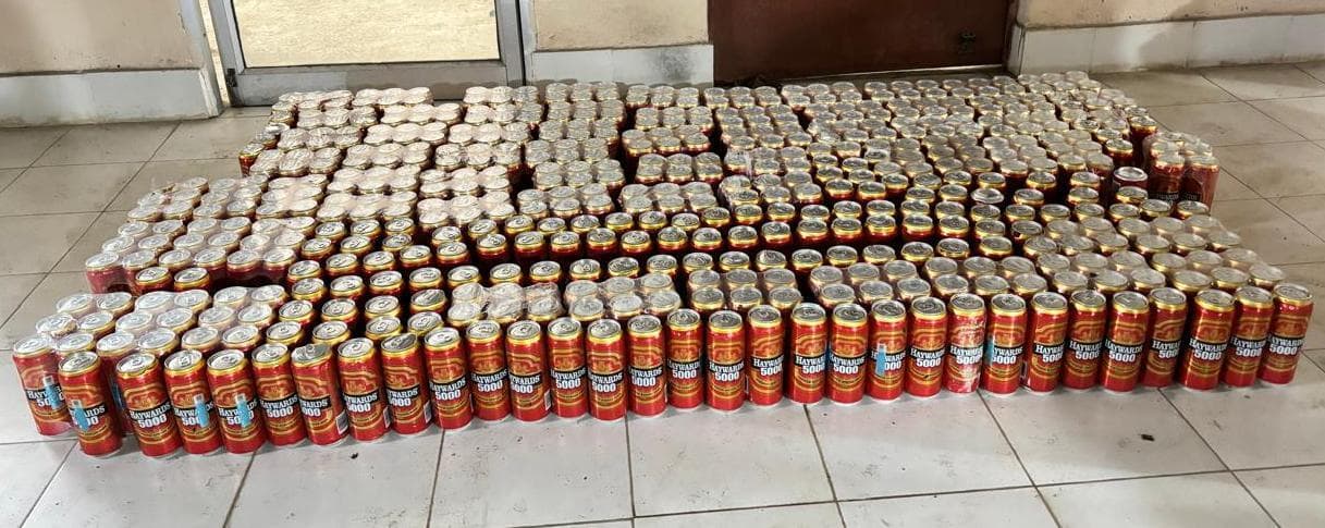 lead news : प्याज लदी पिकअप में छिपाकर ले जायी थी बीयर की 300 बोतल