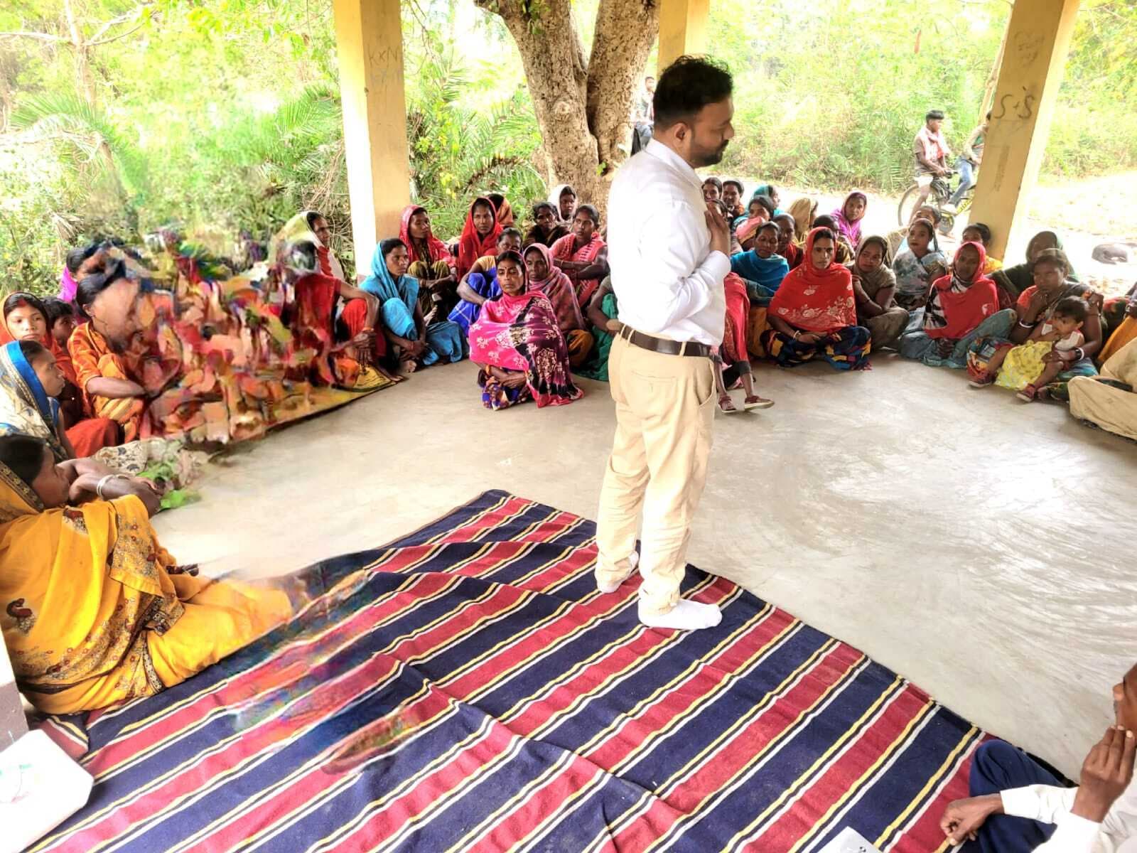 पाड़ों में लगाया गया स्वच्छता जागरूकता शिविर
