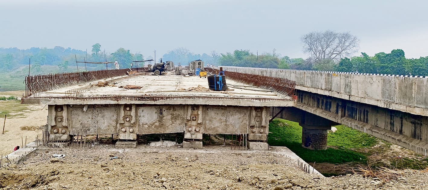 Chhapra News : 14 वर्षों में भी नहीं बना छपरा-हाजीपुर फोरलेन, अब एनएचएआइ ने निर्माण में लगी कंपनी को किया सस्पेंड