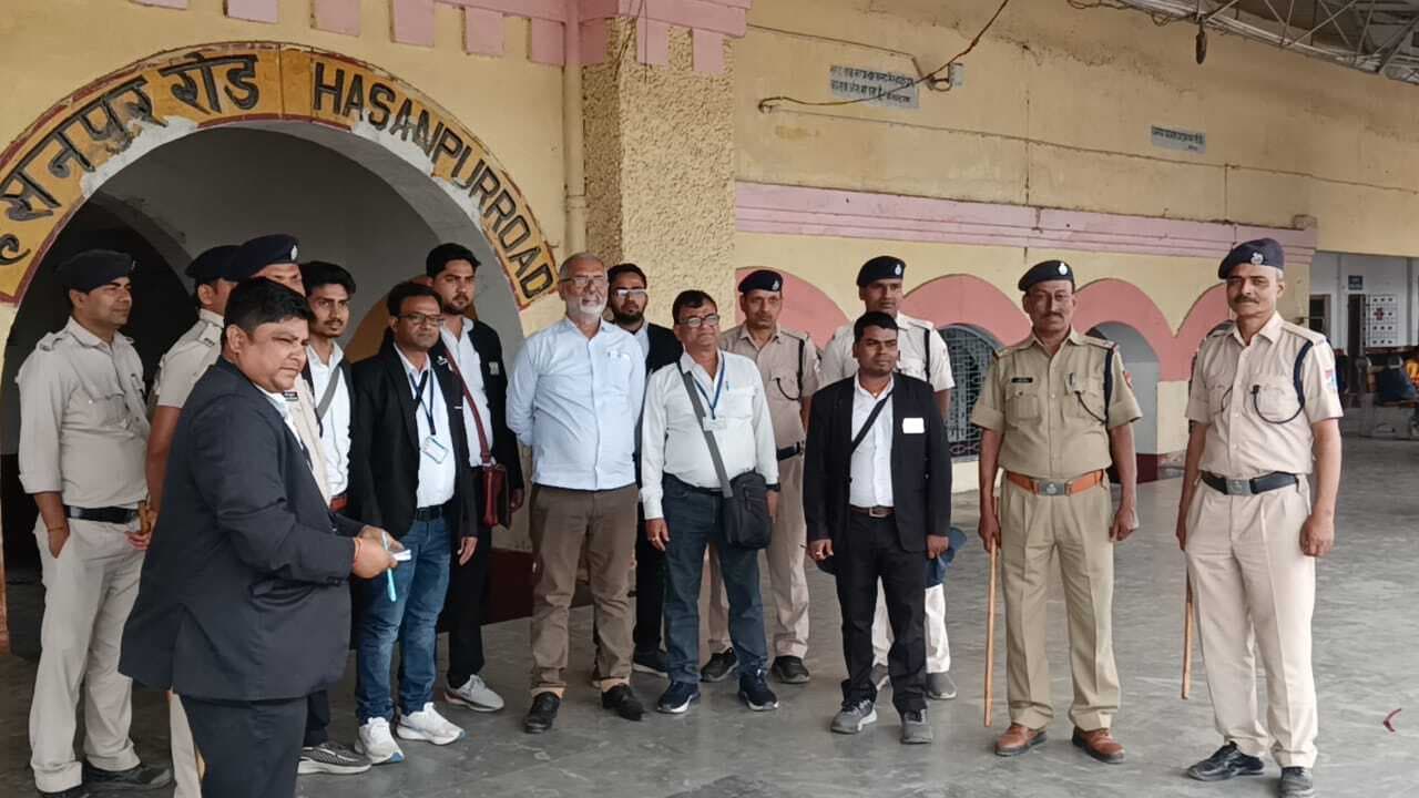 Samastipur News:हसनपुर स्टेशन पर चला टिकट जांच अभियान