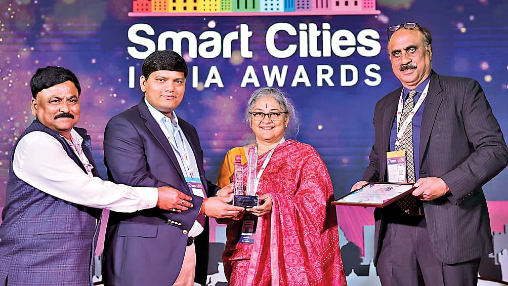 Ranchi News : एआइ के बेहतर उपयोग के लिए रांची स्मार्ट सिटी को मिला सम्मान