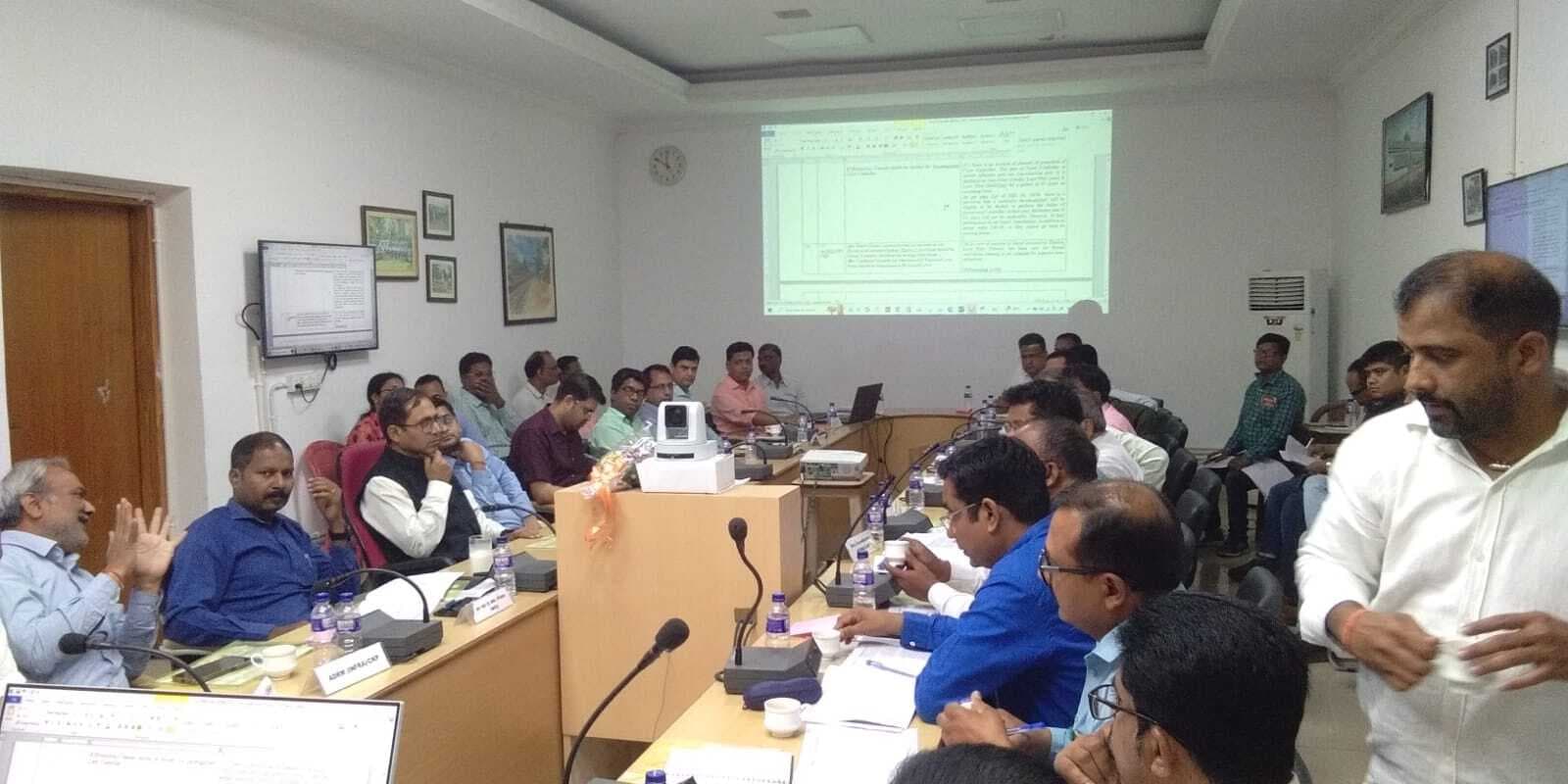 West Singhbhum News : रेल कॉलोनियों की होगी चहारदीवारी