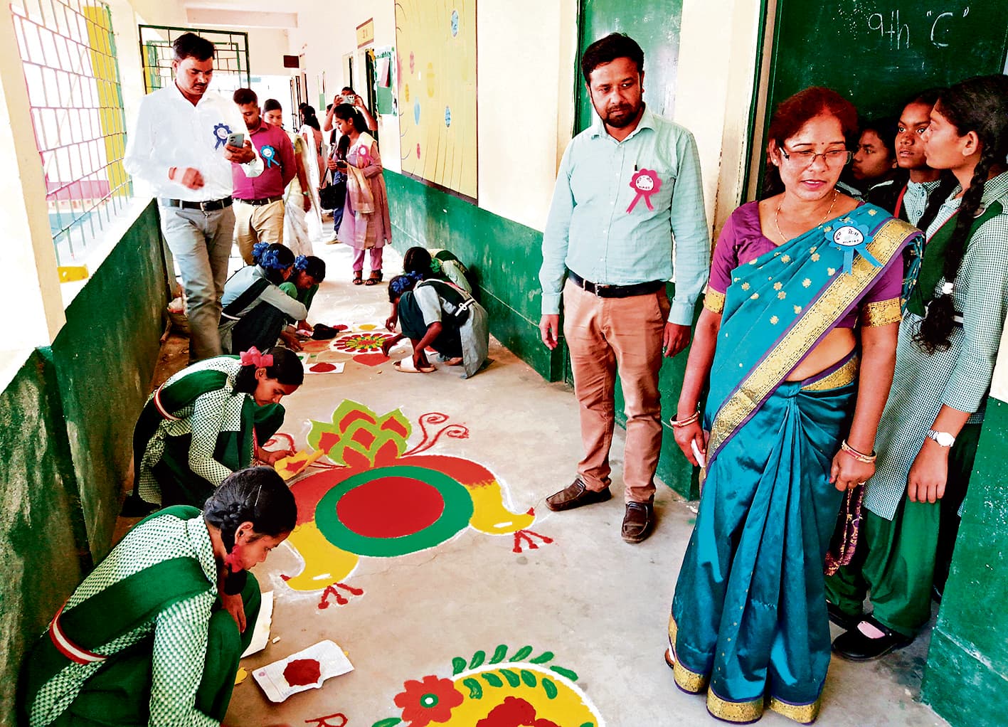 seraikela kharsawan news: पुरुनिया हाइस्कूल में बाल मेला, बच्चों की दिखी प्रतिभा