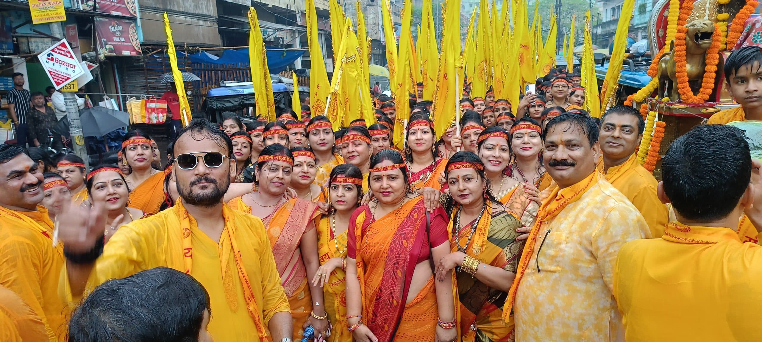 Dhanbad News: मथुरासिनी पूजनोत्सव को ले निकली भव्य निसान यात्रा