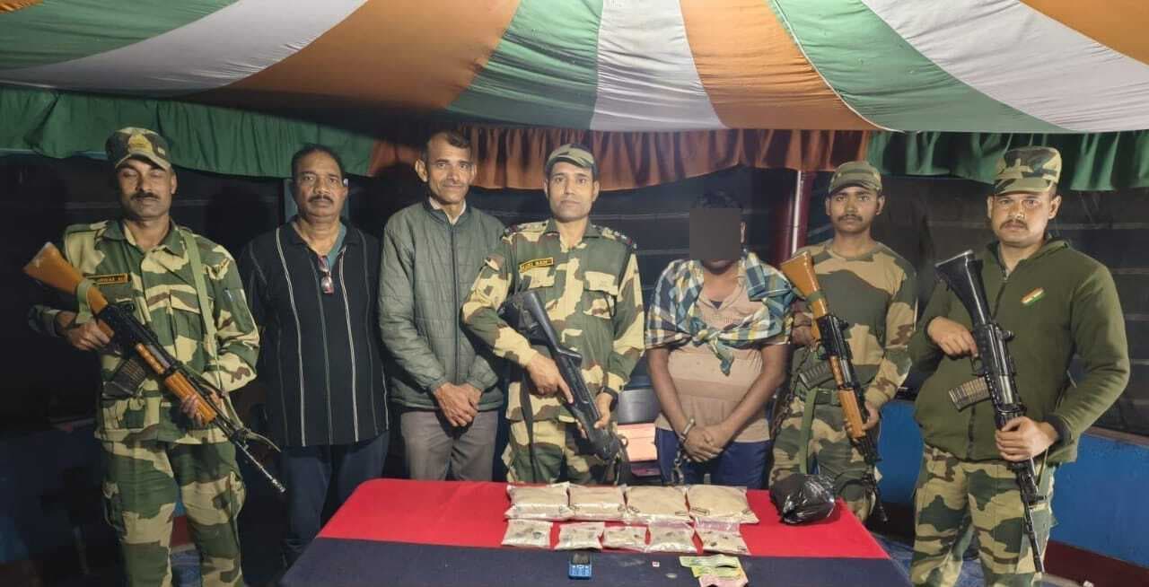 बीएसएफ ने 6.77 करोड़ के हेरोइन  के साथ एक तस्कर को किया गिरफ्तार