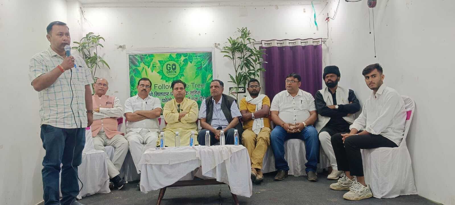 गो ग्रीन मधेपुरा अभियान के तहत लगाया जायेगा एक लाख पौधा