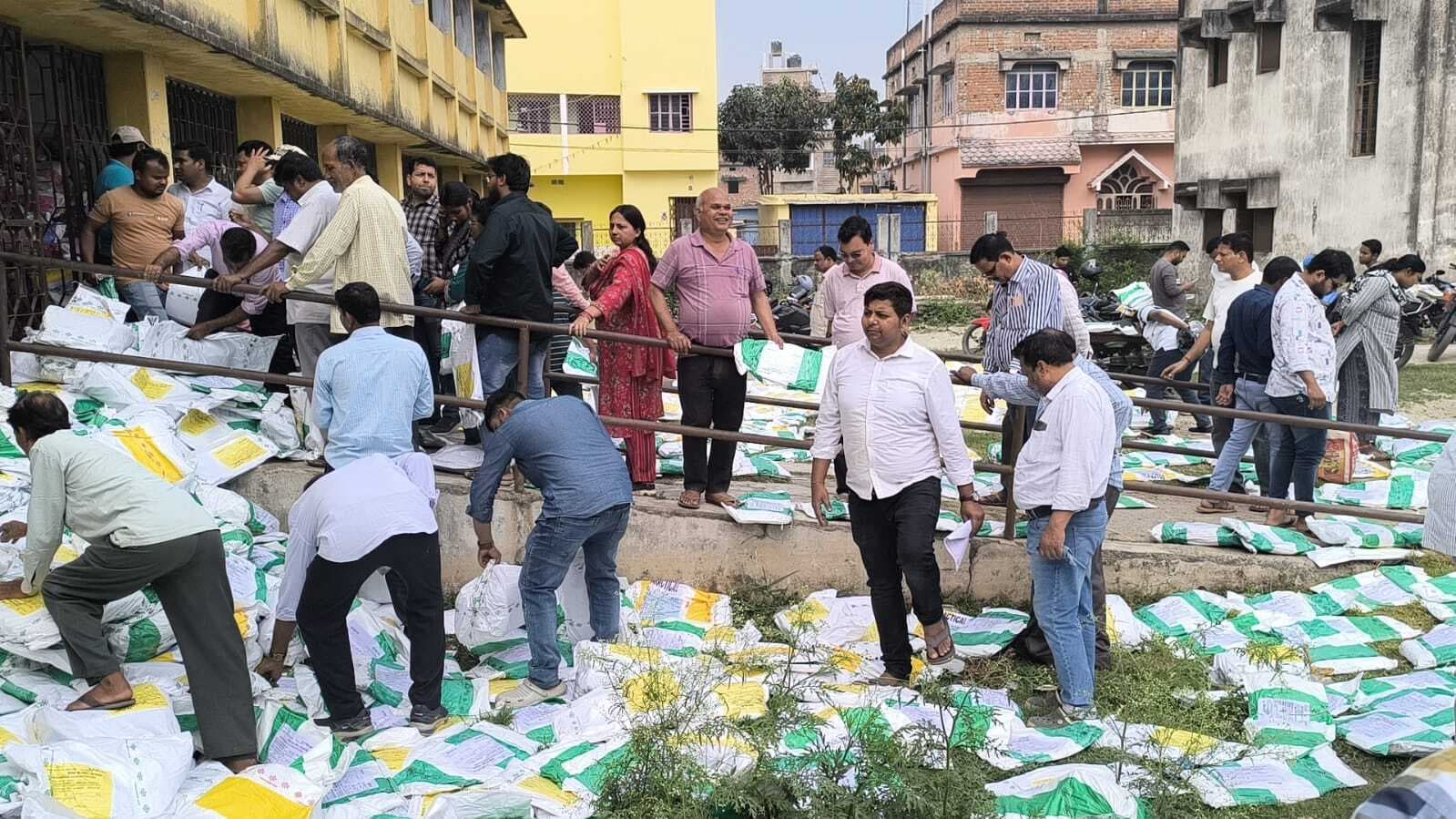 प्रश्न पत्र व परीक्षा सामग्री मामले में डीईओ पर कार्रवाई प्रारंभ