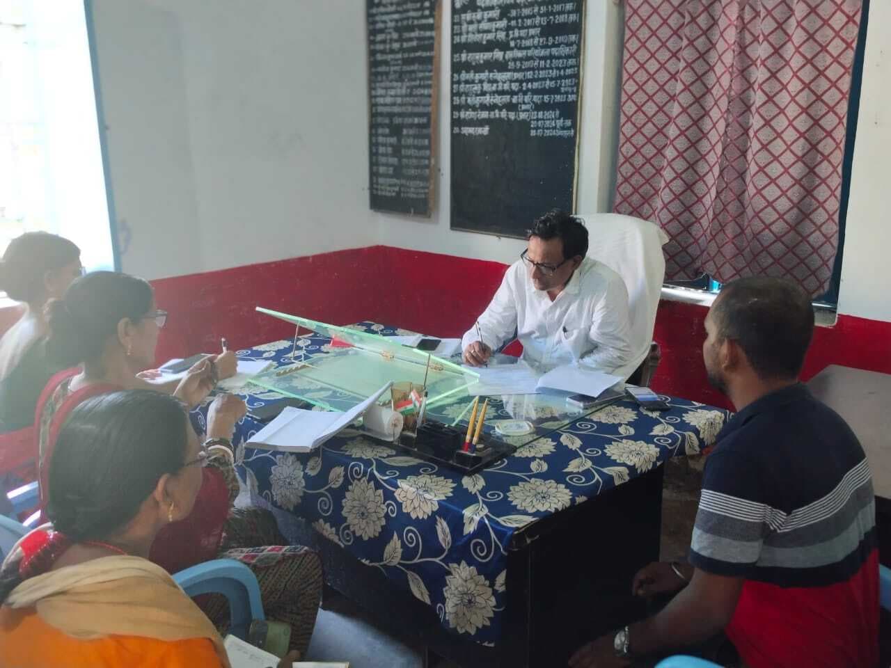 नियमित रूप से करें केंद्रों का संचालन: सीडीपीओ