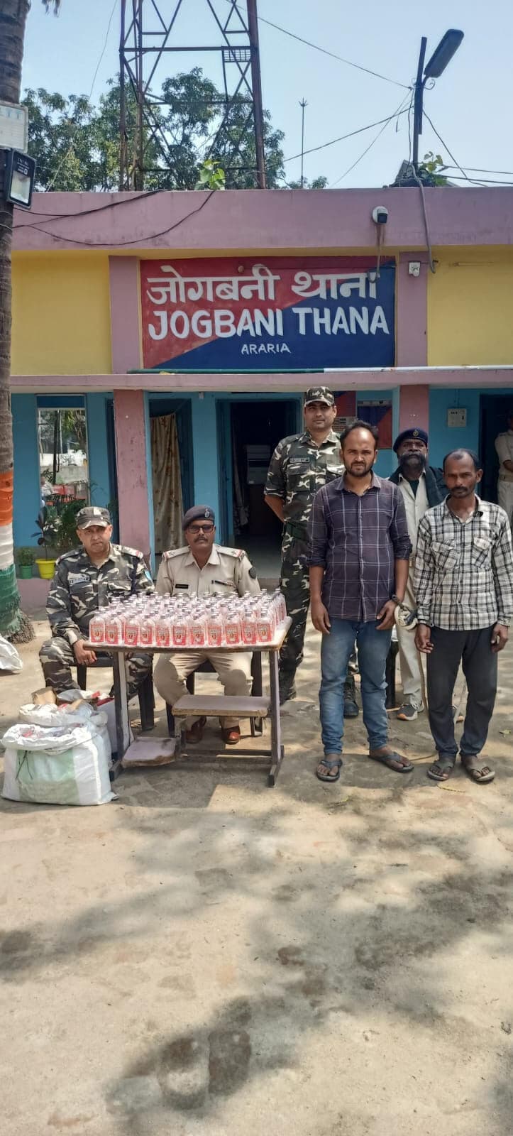 270 बोतल शराब के साथ दो तस्कर  गिरफ्तार