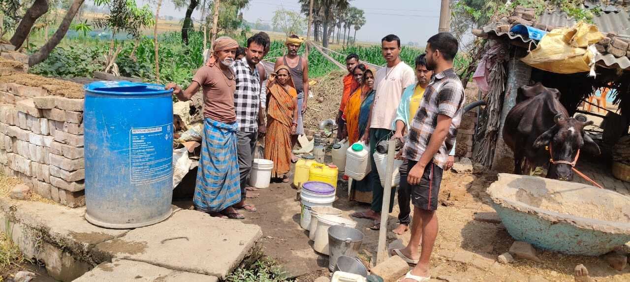 हर घर नल-जल से ग्रामीणों को नहीं हो रही पेयजल की आपूर्ति, पानी के लिए हाहाकार